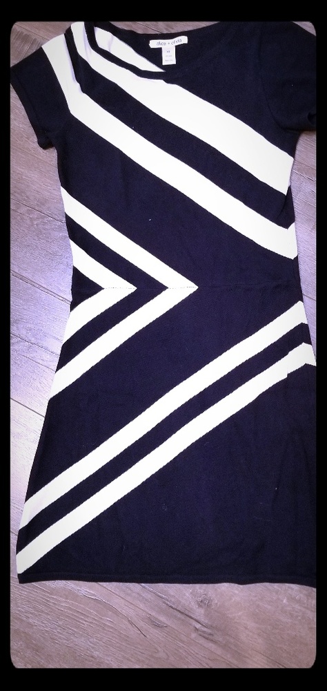 Alice + Olivia fitted dress